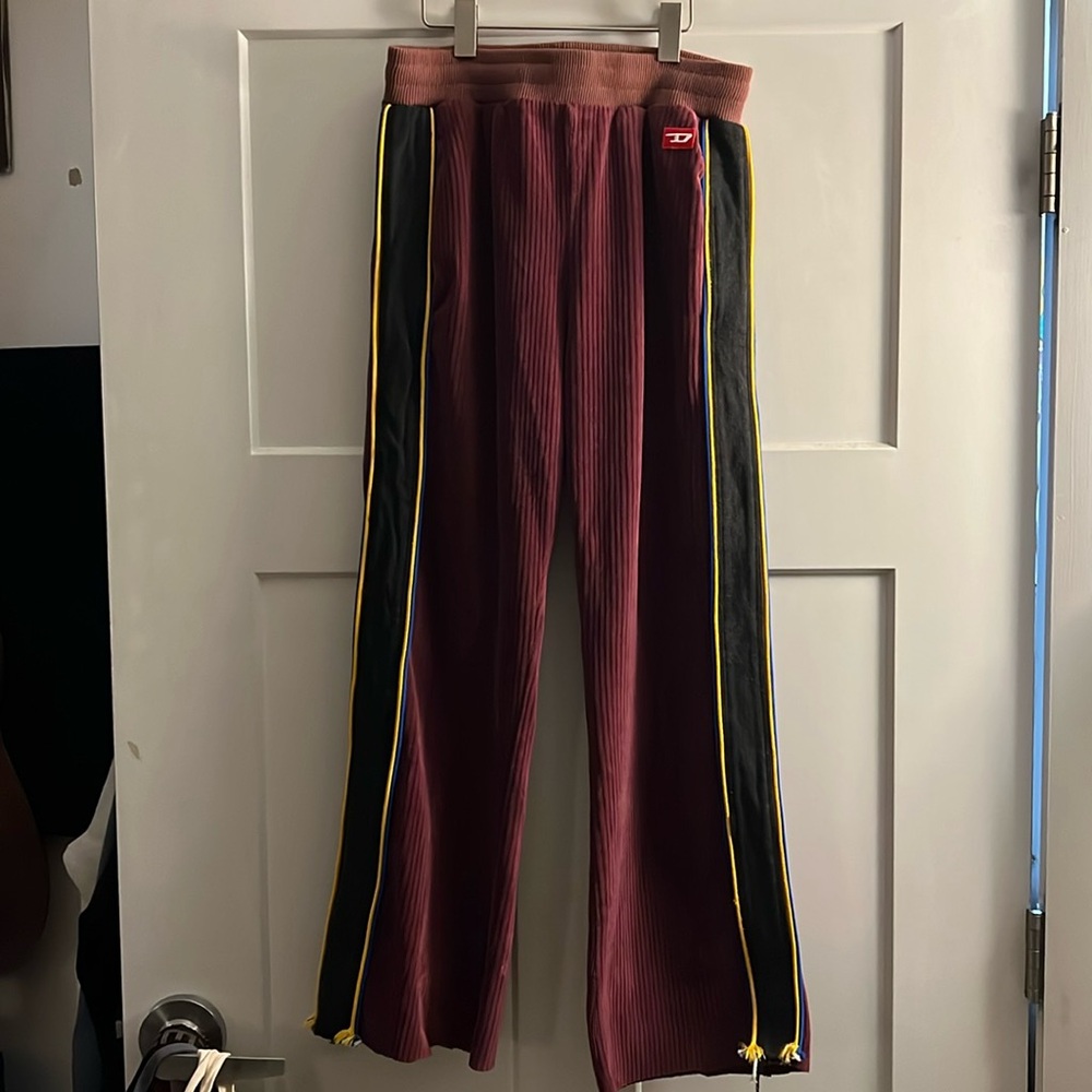 Diesel flare sweats size small